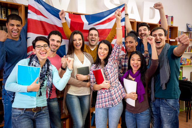 مهارت شنیداری زبان انگلیسی نصیحت به دانش آموزان خارجی